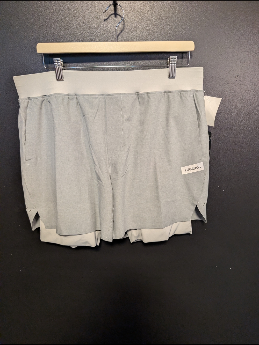 NWT Mens LEGENDS Light Gray Layered Athletic Shorts